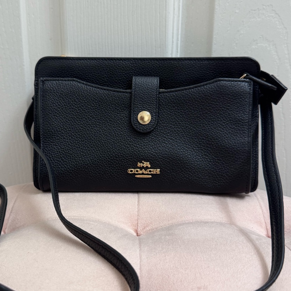 Coach Outlet Noa Pop Up Messenger Crossbody